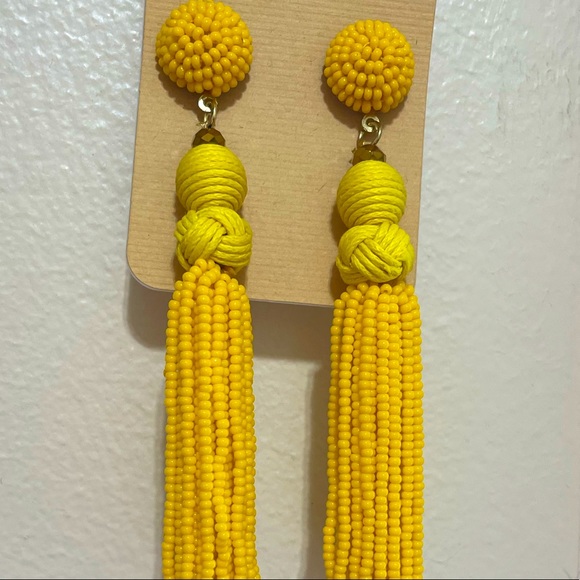 💛🎉HOST PICK! Gracie Yellow Tassel Beaded Earrings - Picture 1 of 1
